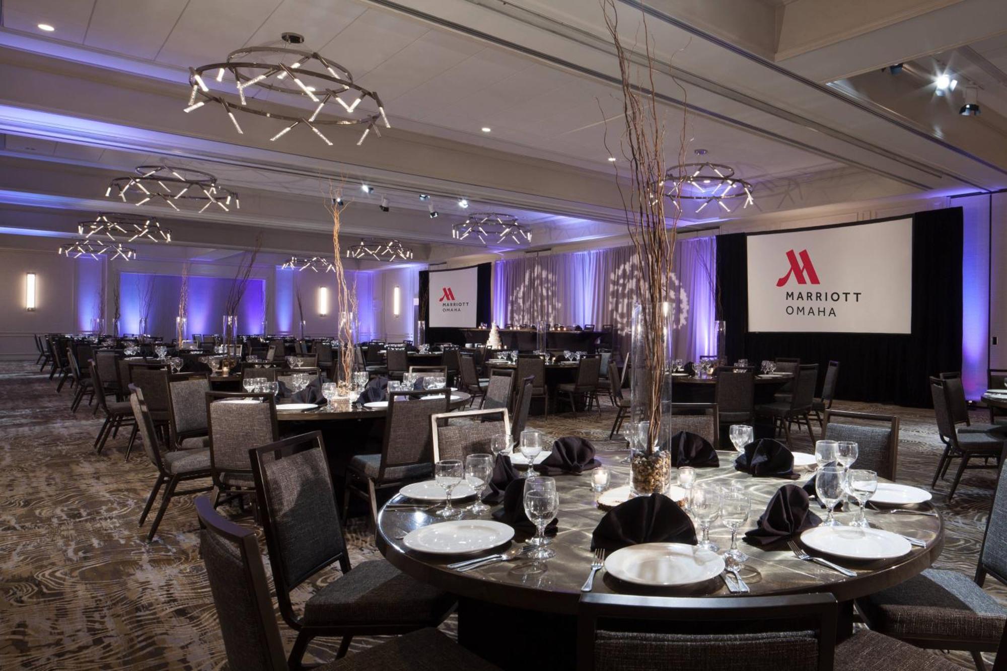 Omaha Marriott Hotel Exterior photo