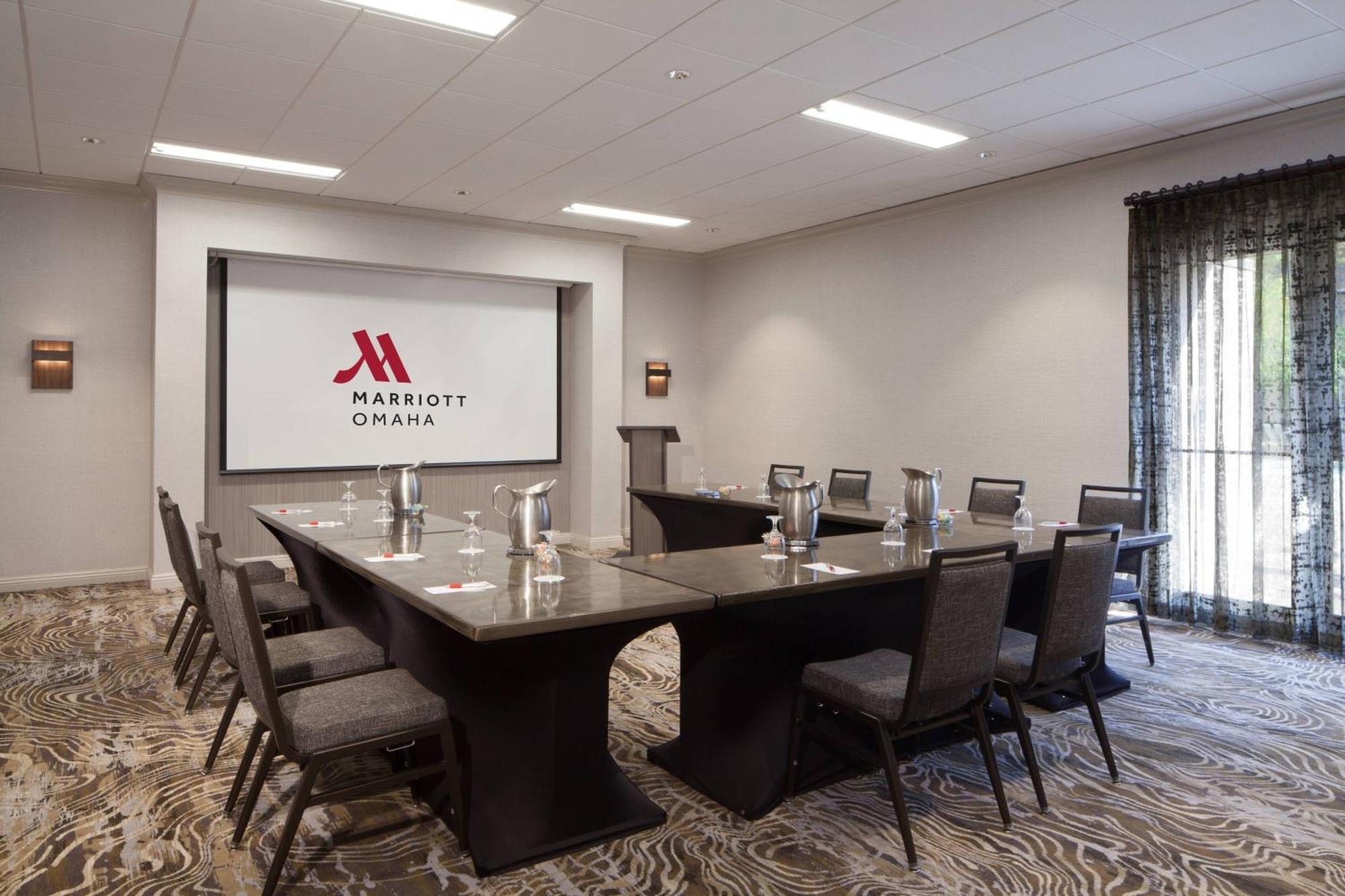 Omaha Marriott Hotel Exterior photo