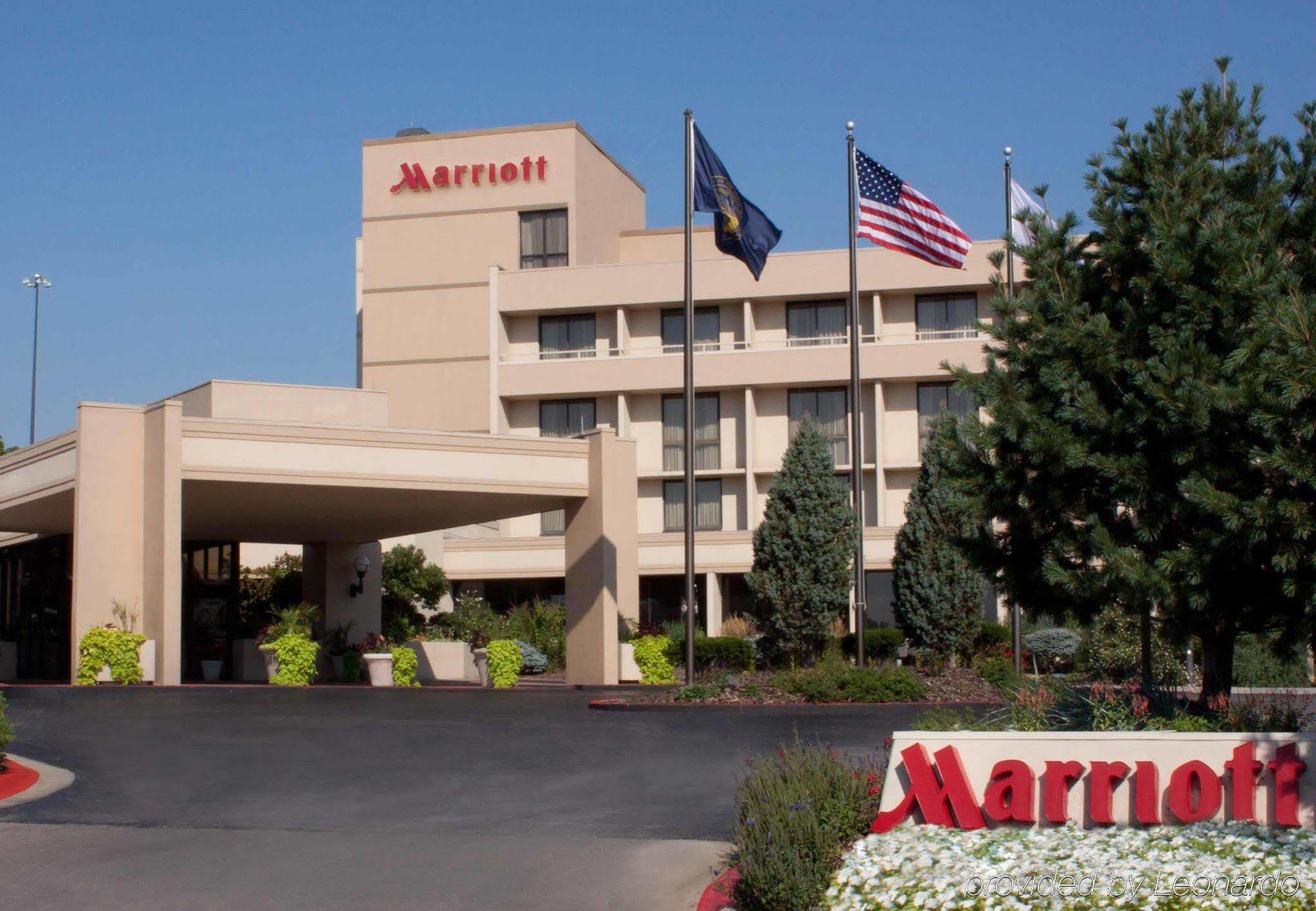 Omaha Marriott Hotel Exterior photo